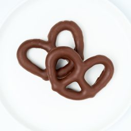 Dark-Chocolate-Covered-3-Ring-Pretzel.jpg
