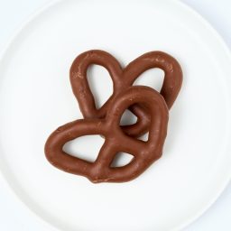 Milk-Chocolate-Covered-3-Ring-Pretzel-Sugar-free.jpg