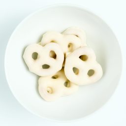 White-Chocolate-Covered-Mini-Pretzel.jpg